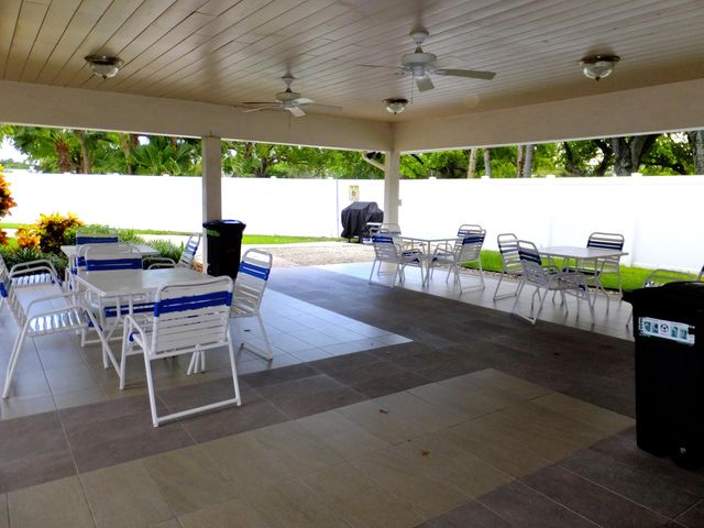 2751 S Palm Aire Drive 107, Pompano Beach, FL 33069