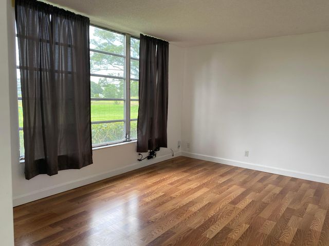 2751 S Palm Aire Drive 107, Pompano Beach, FL 33069