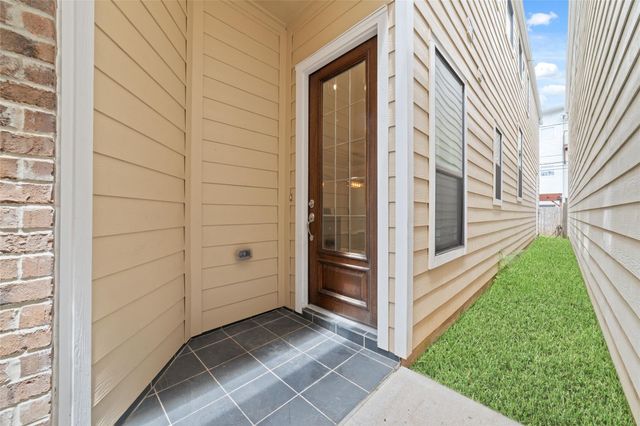 5020 Dickson Street, Houston, TX 77007