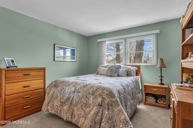 900 Cable Avenue, Beachwood, NJ 08722