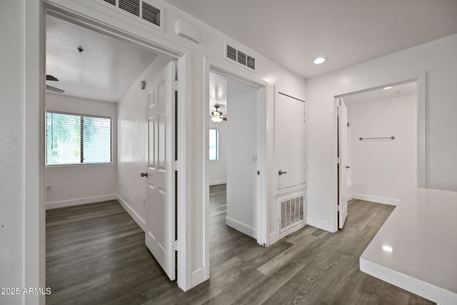 3065 N 67TH Avenue 215, Phoenix, AZ 85033