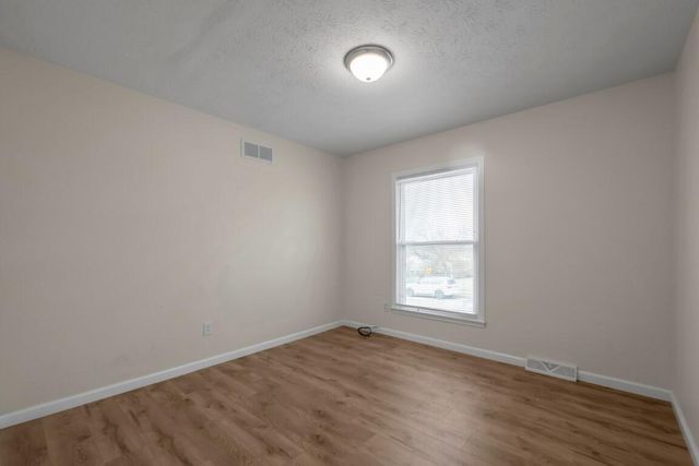 3585 Pimlico Parkway, Lexington, KY 40517