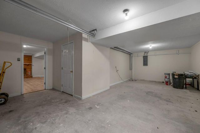 3585 Pimlico Parkway, Lexington, KY 40517