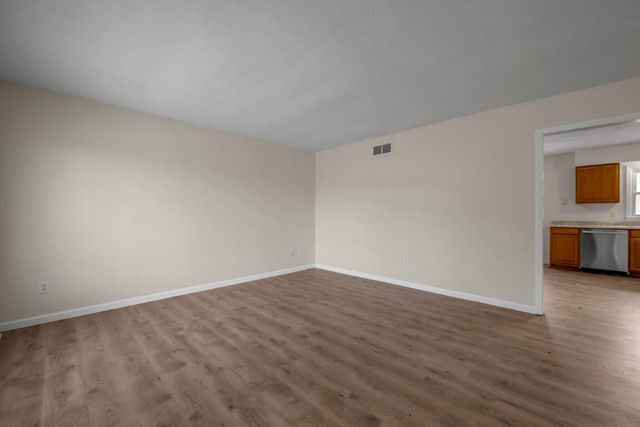 3585 Pimlico Parkway, Lexington, KY 40517