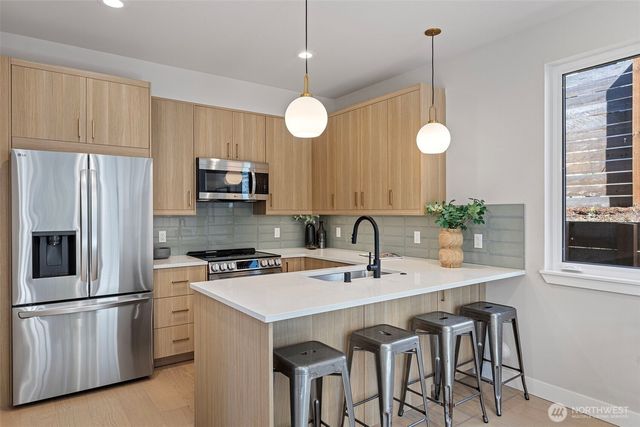 4114 NE 60th Street, Seattle, WA 98115