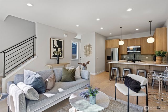4114 NE 60th Street, Seattle, WA 98115