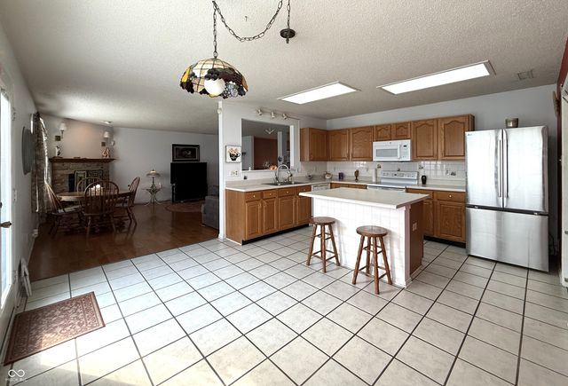 8802 Browns Valley Lane, Camby, IN 46113