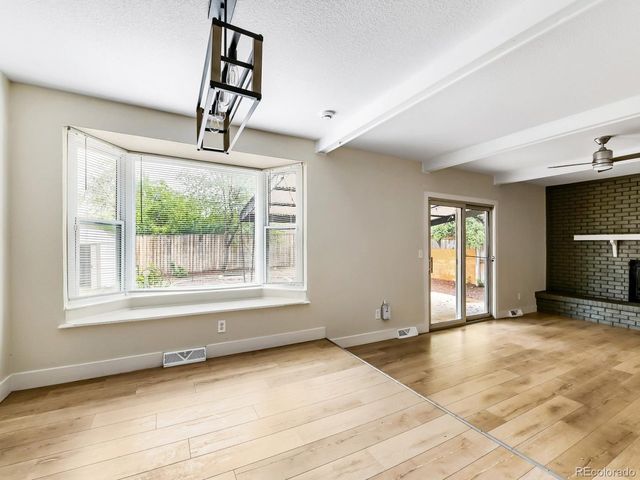 628 S Oswego Ct, Aurora, CO 80012