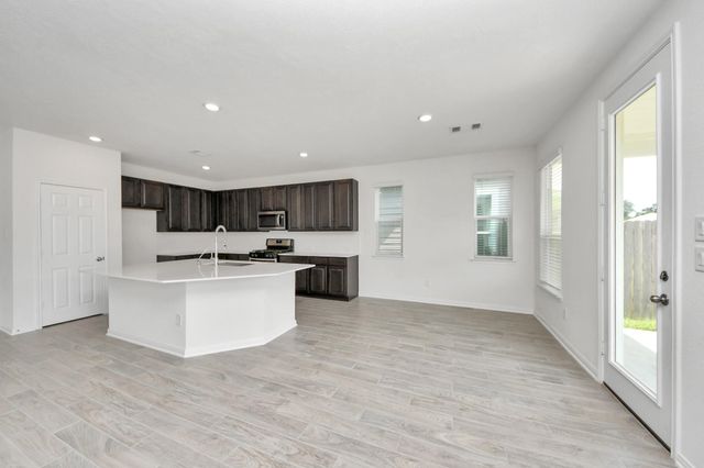 17310 Rock Willow Lane, Tomball, TX 77377