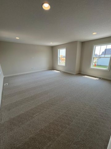 18300 104th Avenue N, Maple Grove, MN 55311