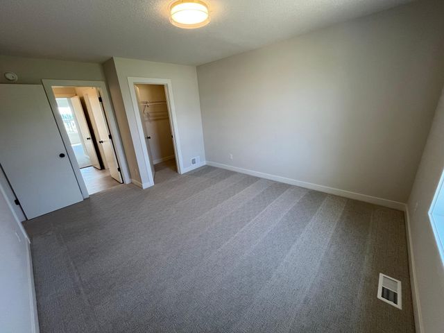 18300 104th Avenue N, Maple Grove, MN 55311