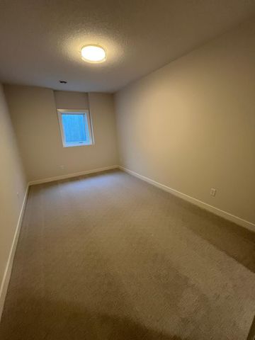 18300 104th Avenue N, Maple Grove, MN 55311