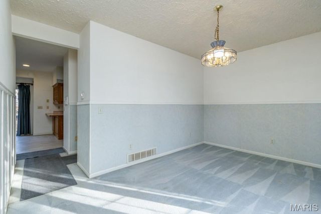 17145 Lemming Lane, St Robert, MO 65584