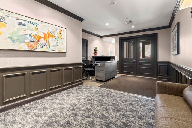 75 Clarendon St 607, Boston, MA 02116