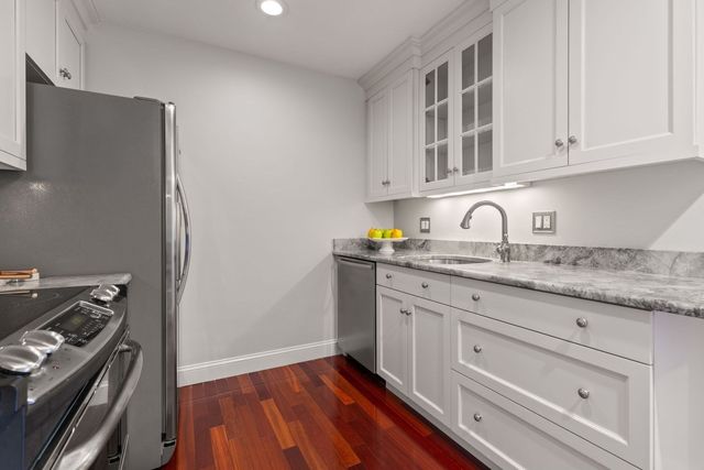 75 Clarendon St 607, Boston, MA 02116