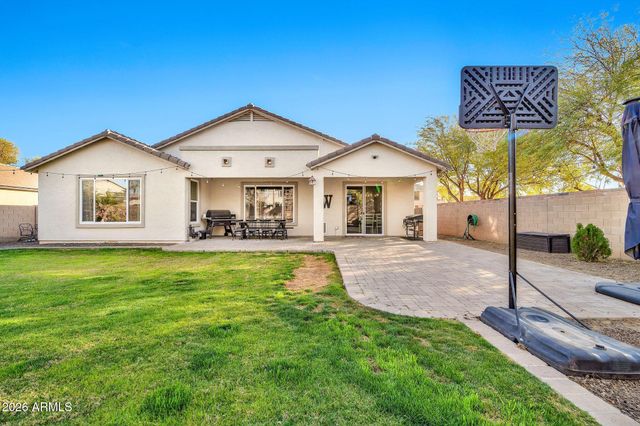 14162 W CHARTER OAK Road, Surprise, AZ 85379