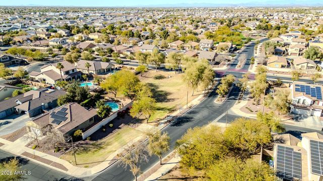 14162 W CHARTER OAK Road, Surprise, AZ 85379