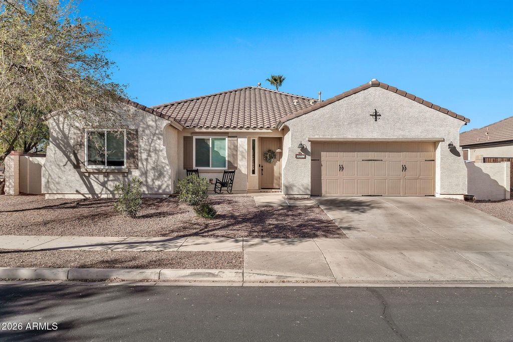 14162 W CHARTER OAK Road, Surprise, AZ 85379