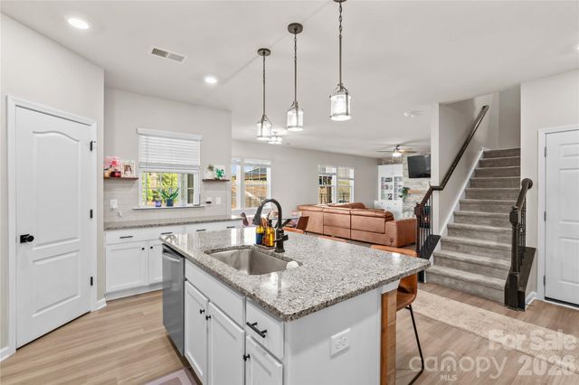 115 Outrigger Landing, Troutman, NC 28166