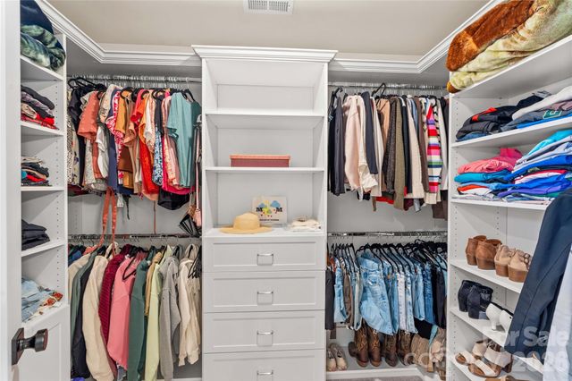 115 Outrigger Landing, Troutman, NC 28166