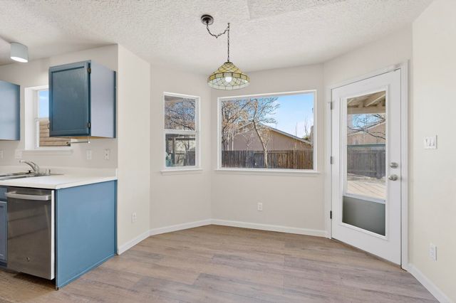 1712 Tierra Del Oso Drive NW, Albuquerque, NM 87120