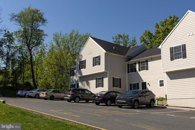 118 NEW LONDON RD, Newark, DE 19711