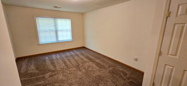 118 NEW LONDON RD, Newark, DE 19711