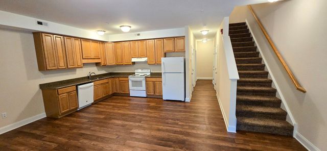 118 NEW LONDON RD, Newark, DE 19711