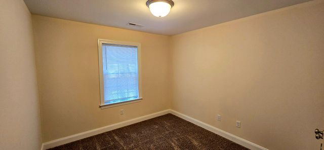 118 NEW LONDON RD, Newark, DE 19711