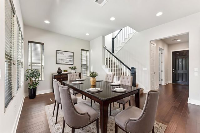 1613 Arcilla ST, Austin, TX 78741