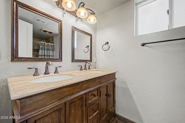 7803 N 12TH Avenue, Phoenix, AZ 85021