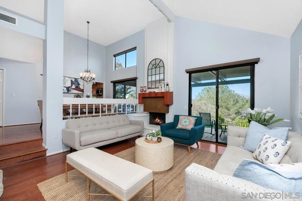 Image 12 of property listing at 17495 Carnton Way, San Diego, CA 92128