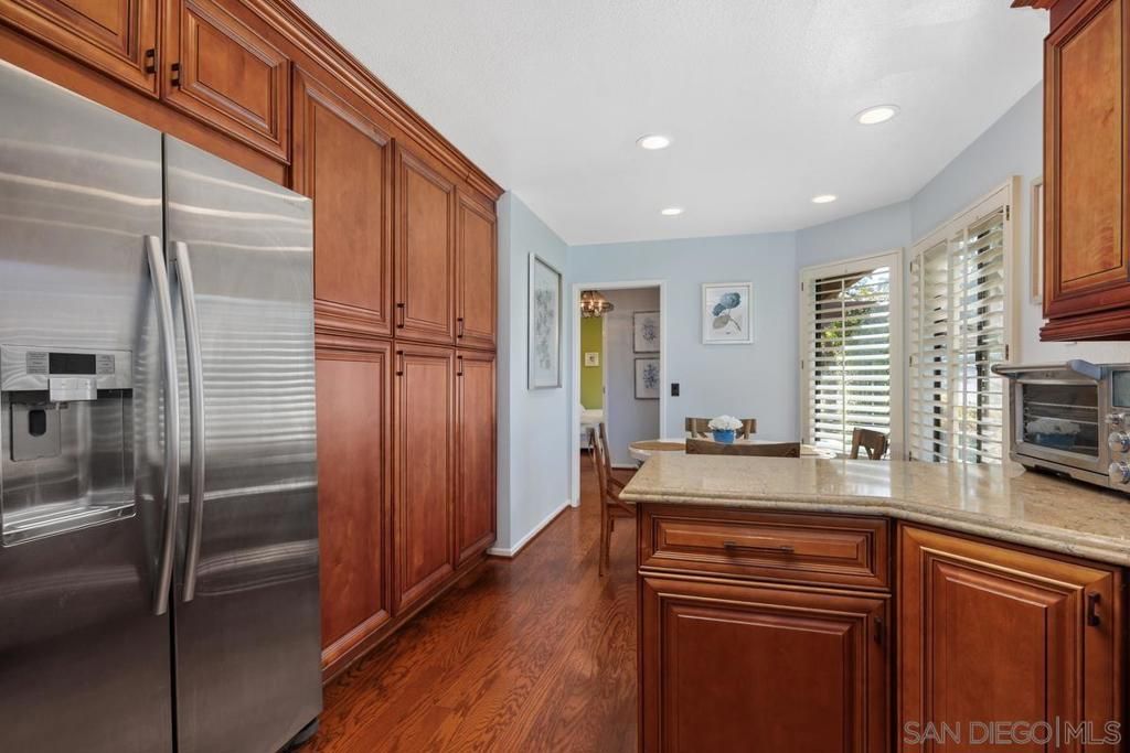 Image 16 of property listing at 17495 Carnton Way, San Diego, CA 92128