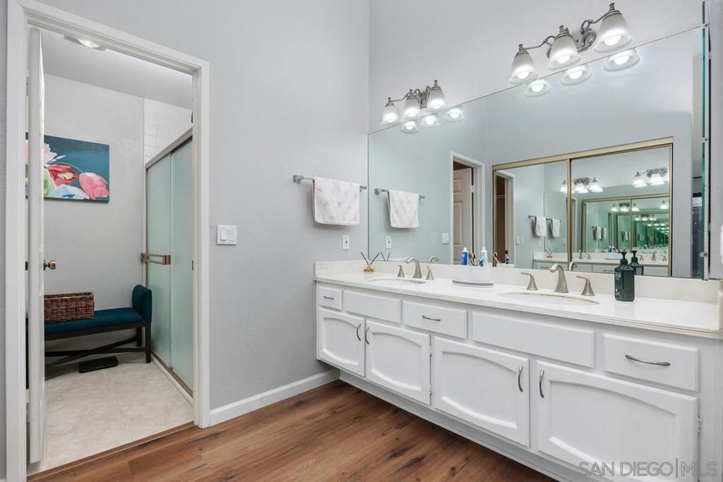 Image 21 of property listing at 17495 Carnton Way, San Diego, CA 92128