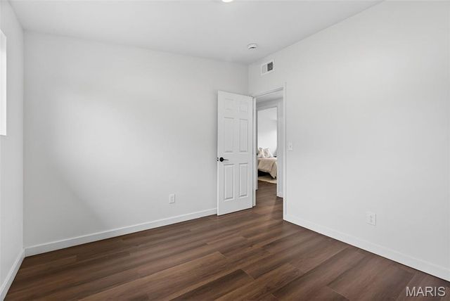 8406 January Avenue, Berkeley, MO 63134