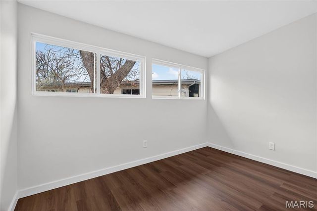 8406 January Avenue, Berkeley, MO 63134