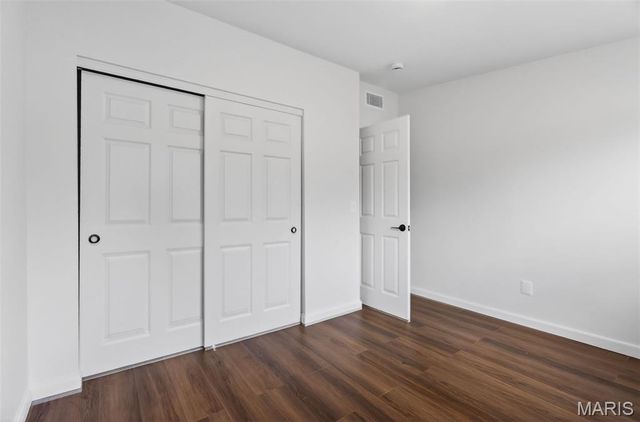 8406 January Avenue, Berkeley, MO 63134