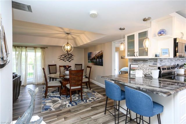 195 Peppermint LN 884, Naples, FL 34112