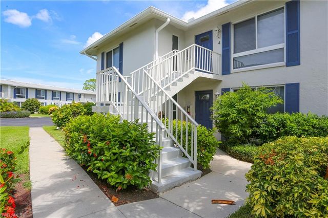 195 Peppermint LN 884, Naples, FL 34112