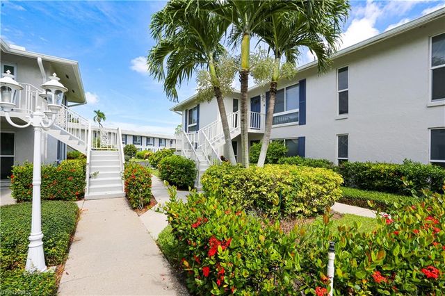 195 Peppermint LN 884, Naples, FL 34112