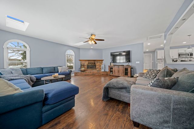 36W690 Winding Trail, West Dundee, IL 60118