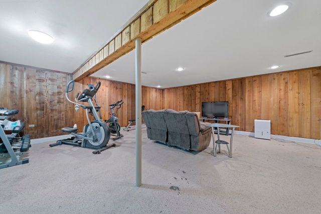 36W690 Winding Trail, West Dundee, IL 60118