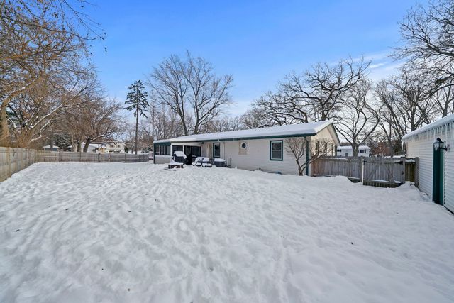 36W690 Winding Trail, West Dundee, IL 60118