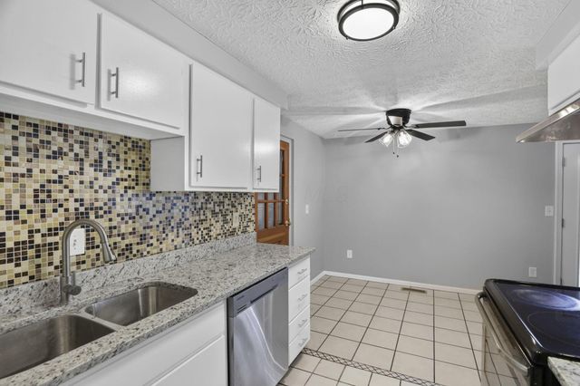 2534 Nassau Drive, 29C, Columbus, OH 43232
