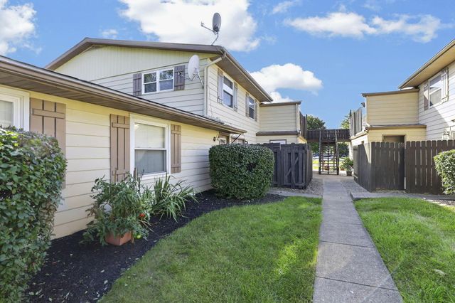 2534 Nassau Drive, 29C, Columbus, OH 43232