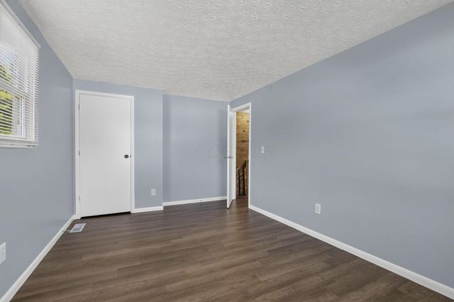 2534 Nassau Drive, 29C, Columbus, OH 43232