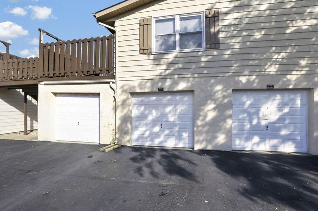 2534 Nassau Drive, 29C, Columbus, OH 43232