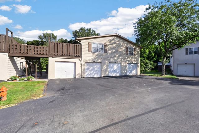 2534 Nassau Drive, 29C, Columbus, OH 43232