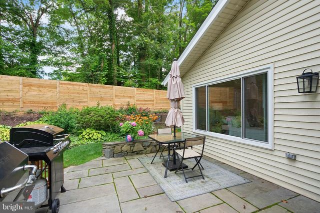 7909 MULBERRY BOTTOM CT, Springfield, VA 22153