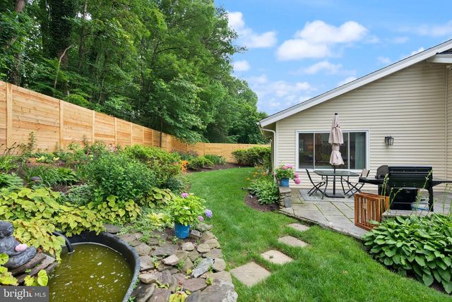 7909 MULBERRY BOTTOM CT, Springfield, VA 22153